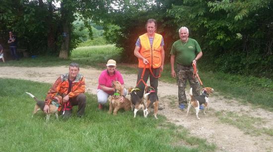 Denis Goy de St. Sorlin et Boiron Michel de St. Andéol le C. (69). Beagles et Fauve de B.